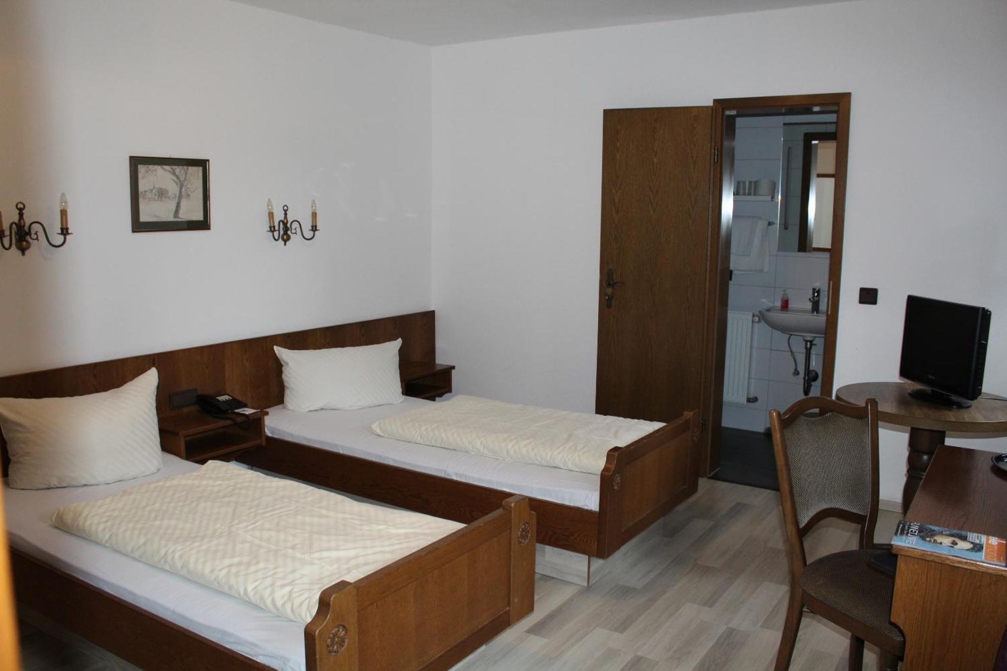 Landhotel Sickinger Hof วัลล์ดอร์ฟ ภายนอก รูปภาพ