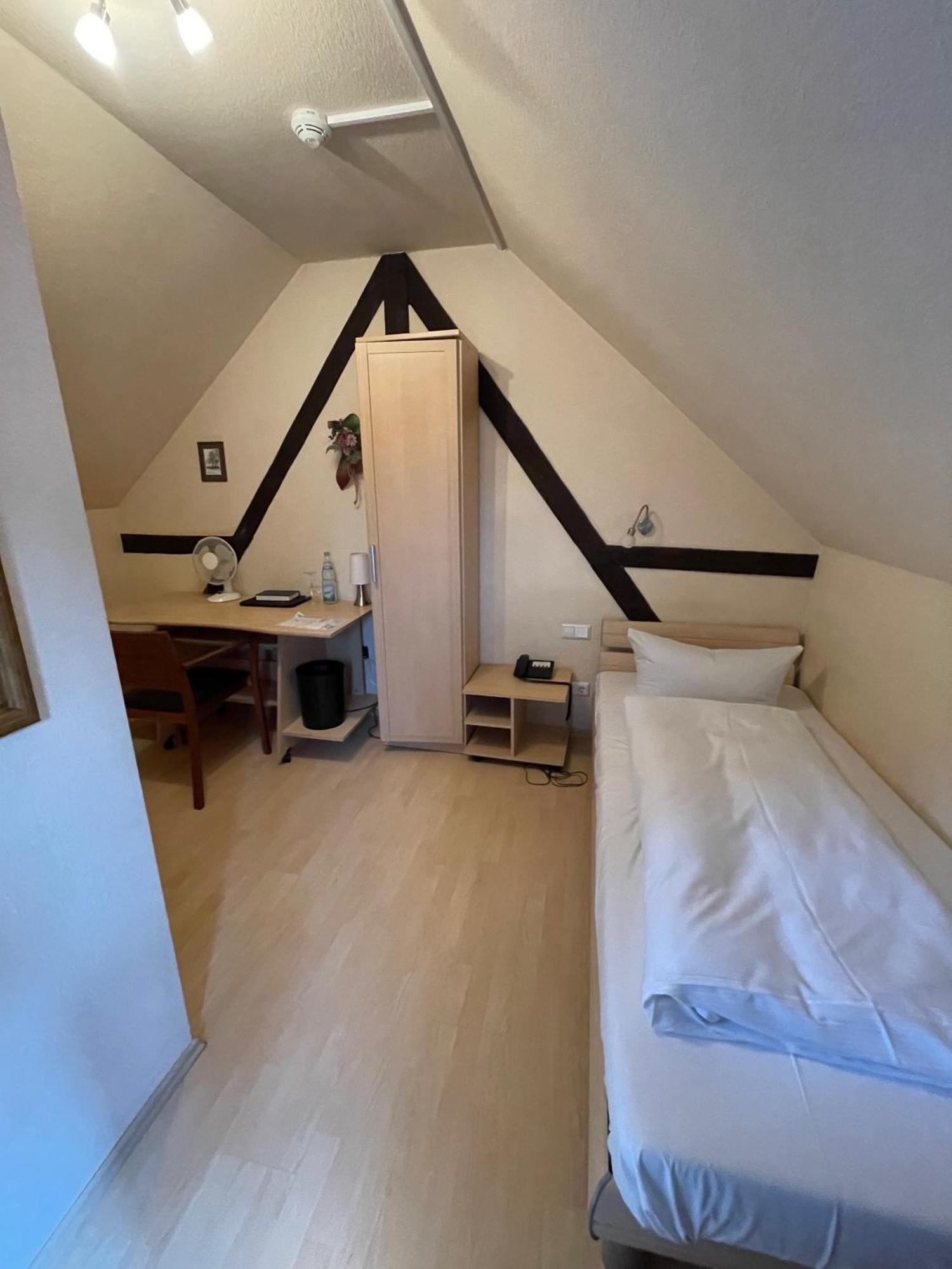 Landhotel Sickinger Hof วัลล์ดอร์ฟ ภายนอก รูปภาพ