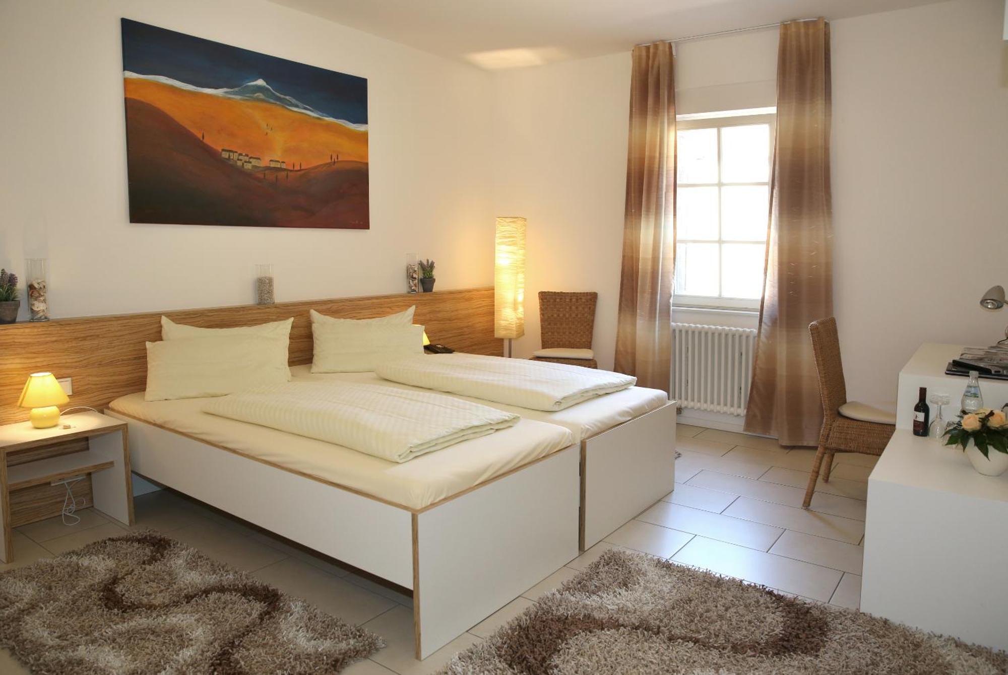 Landhotel Sickinger Hof วัลล์ดอร์ฟ ภายนอก รูปภาพ