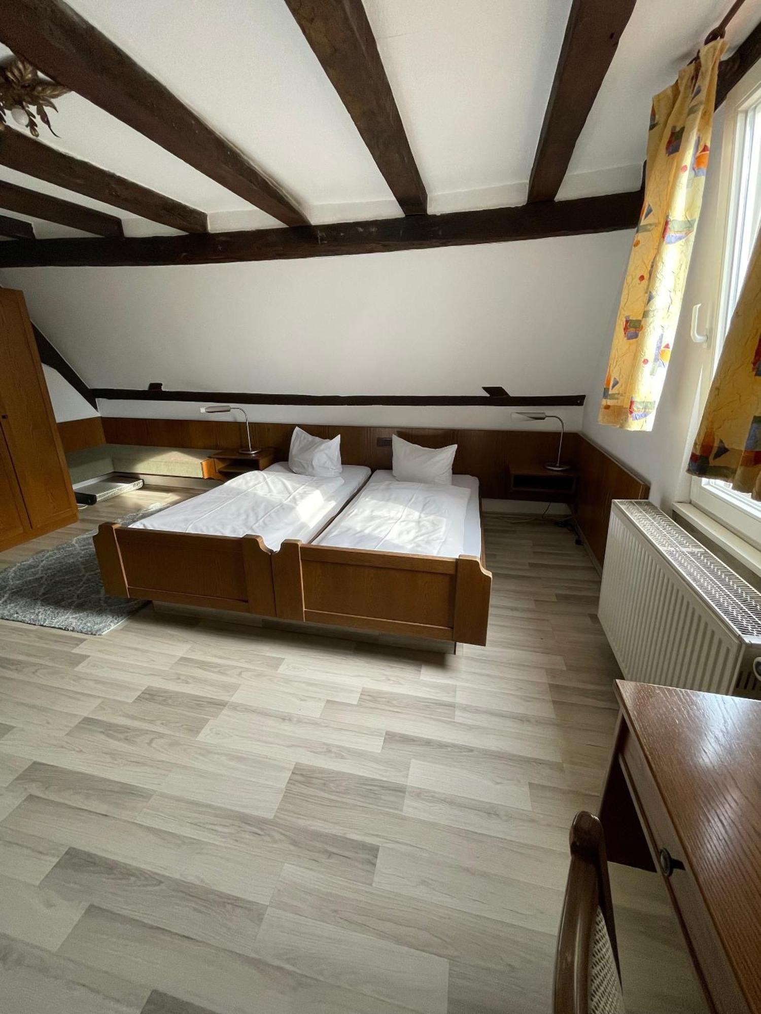 Landhotel Sickinger Hof วัลล์ดอร์ฟ ภายนอก รูปภาพ