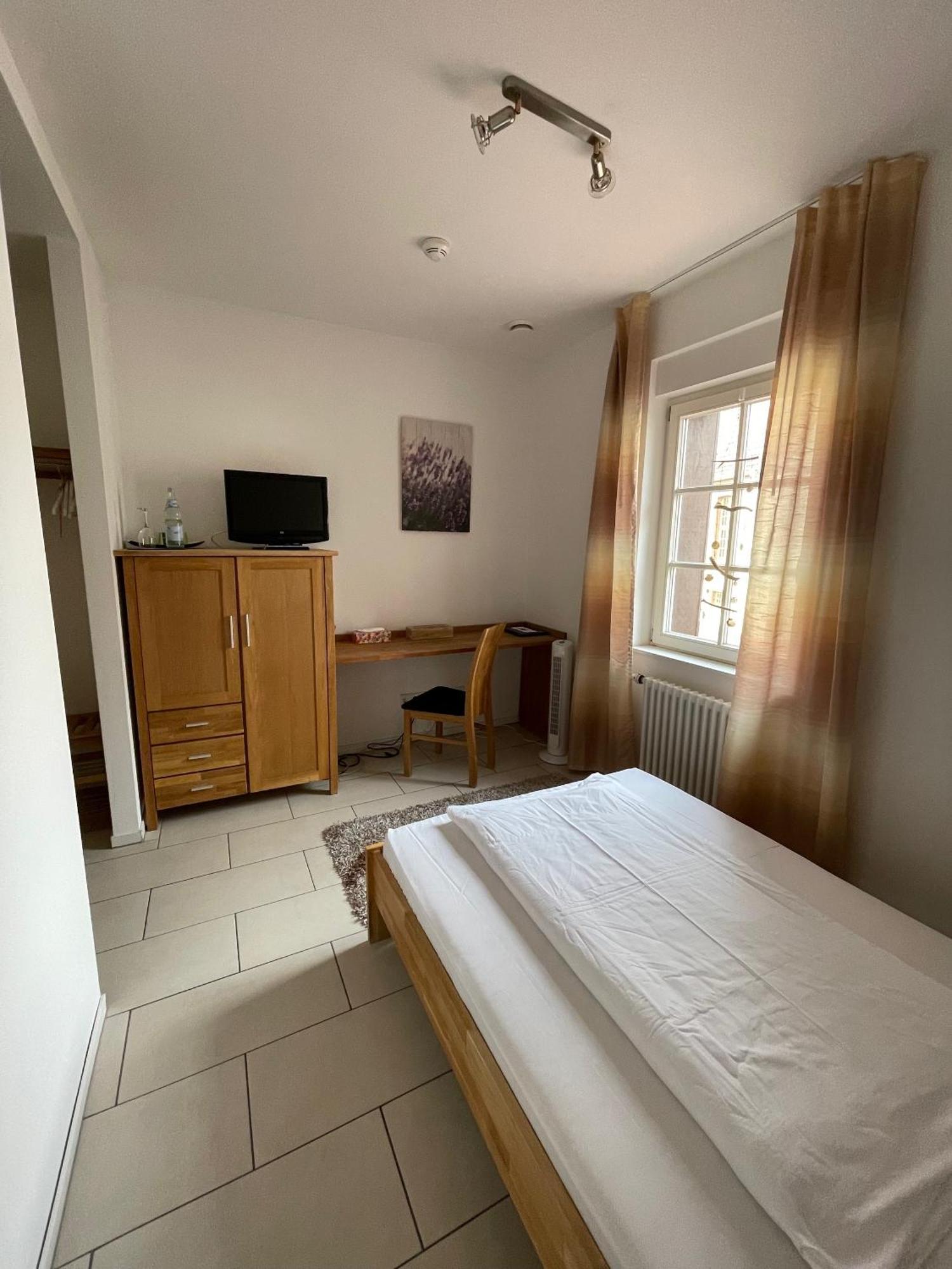 Landhotel Sickinger Hof วัลล์ดอร์ฟ ภายนอก รูปภาพ
