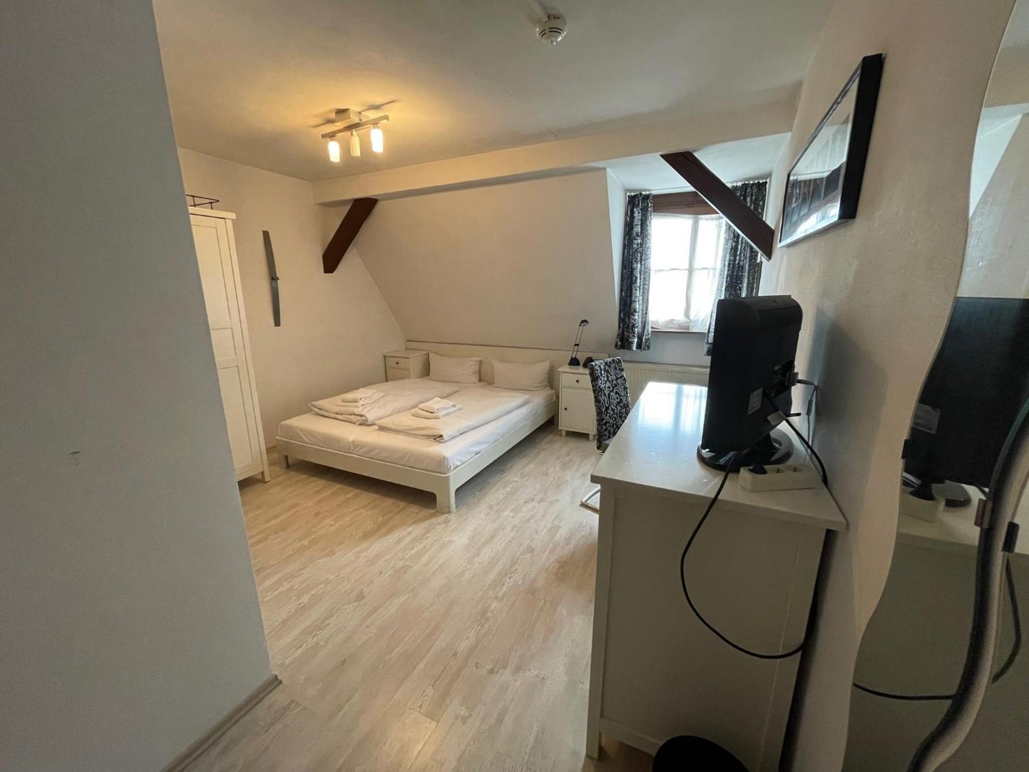 Landhotel Sickinger Hof วัลล์ดอร์ฟ ภายนอก รูปภาพ